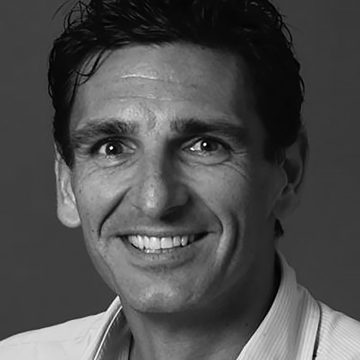 James Bacon
